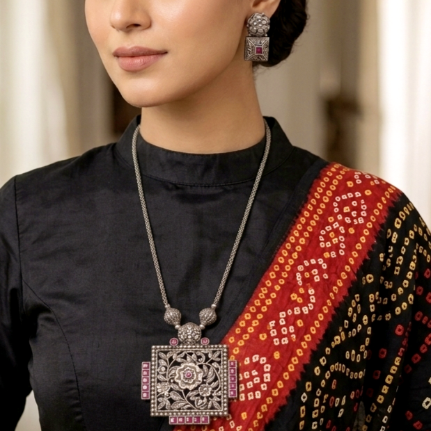 Panash Silver -Toned Pink Stones-Antique Nacklace Set